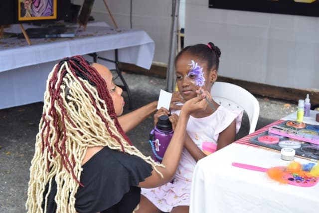Artist at festival